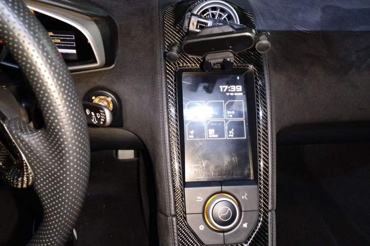 Used McLaren 650S 2014 3.8T Spider Audio And AC Panel
