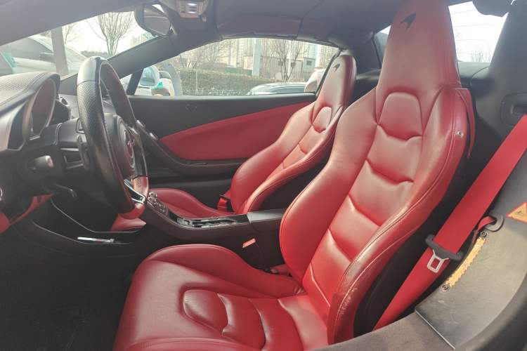 Used McLaren 650S 2014 3.8T Spider Left Front Seat