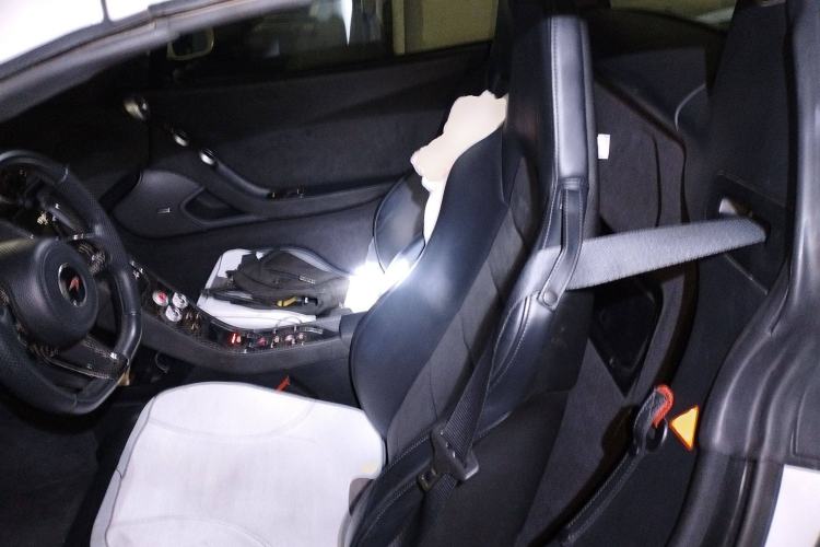 Used McLaren 650S 2014 3.8T Spider Left Rear Seat