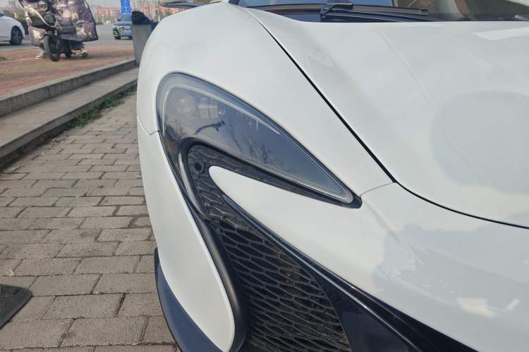 Used McLaren 650S 2014 3.8T Spider Right Front Headlight