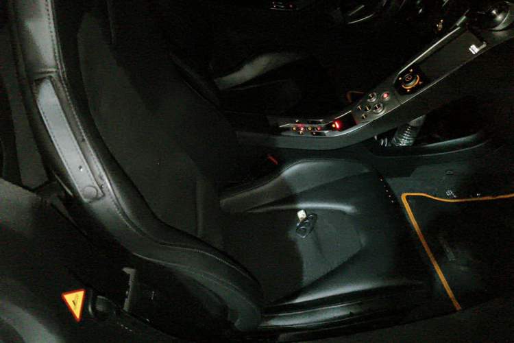 Used McLaren 650S 2014 3.8T Spider Left Rear Seat