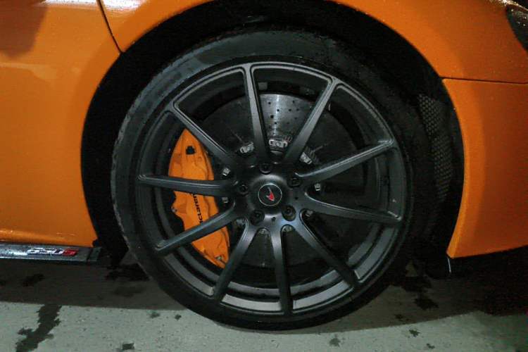 Used McLaren 650S 2014 3.8T Spider Right Front Wheel Hub