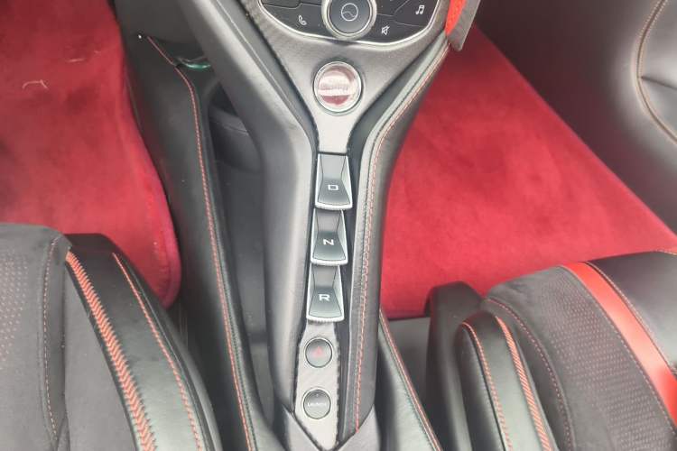 Used McLaren 720S 2019 4.0T Spider Gear Lever