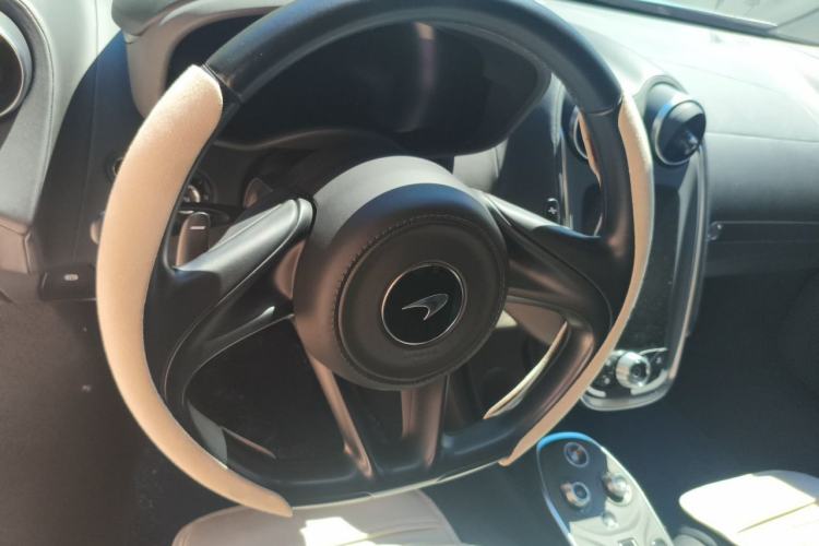 Used McLaren GT 2019 4.0T Standard Edition Steering Wheel