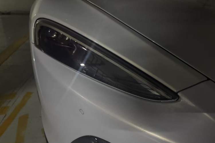 Used McLaren GT 2019 4.0T Standard Edition Right Front Headlight
