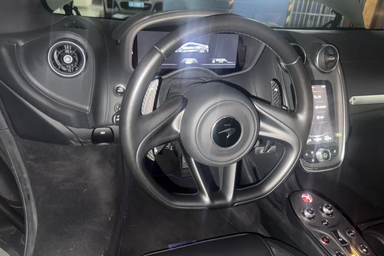 Used McLaren GT 2019 4.0T Standard Edition Steering Wheel