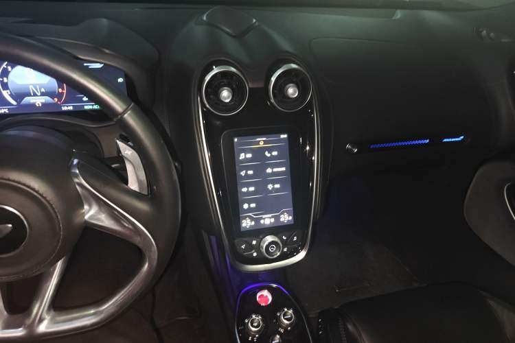 Used McLaren GT 2022 4.0T Standard Edition Audio And AC Panel