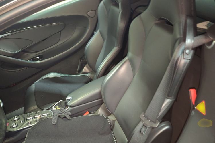 Used McLaren GT 2022 4.0T Standard Edition Left Rear Seat
