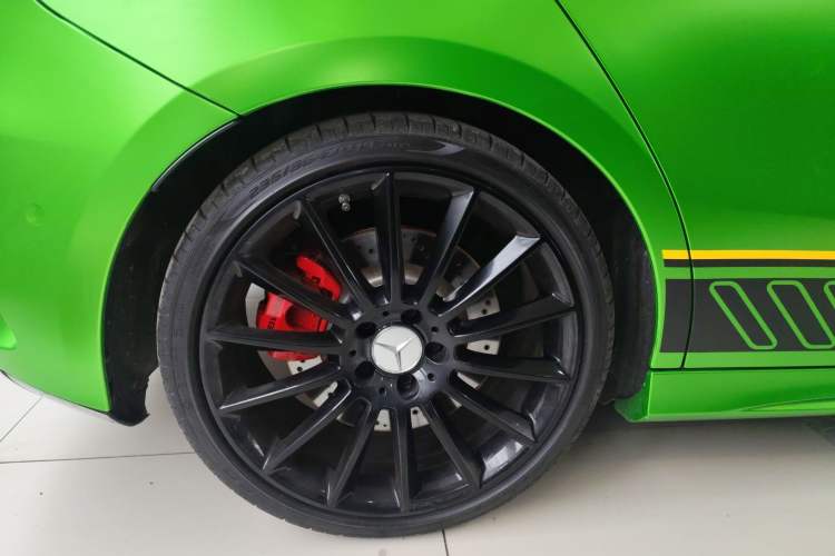 Used Mercedes-Benz A AMG 2020 Facelifted AMG A 35 4MATIC Right Rear Wheel Hub