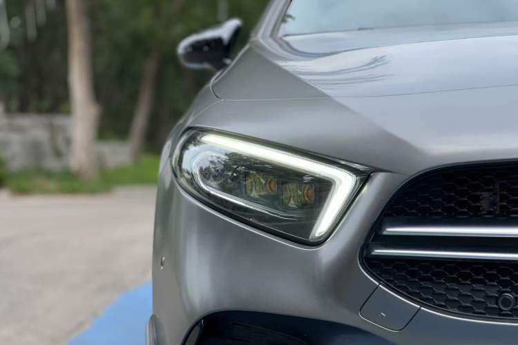 Used Mercedes-Benz A AMG 2020 Facelifted AMG A 35 4MATIC Exterior 8