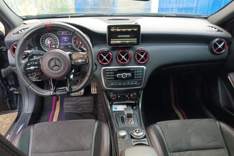 Used Mercedes-Benz A AMG 2014 AMG A 45 4MATIC Center Console