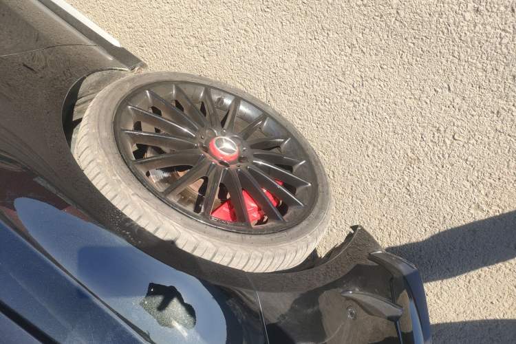 Used Mercedes-Benz A AMG 2014 AMG A 45 4MATIC Left Front Wheel Hub