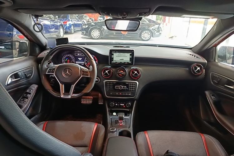 Used Mercedes-Benz A AMG 2014 AMG A 45 4MATIC Center Console