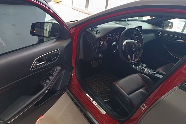 Used Mercedes-Benz A AMG 2014 AMG A 45 4MATIC Driver Seat