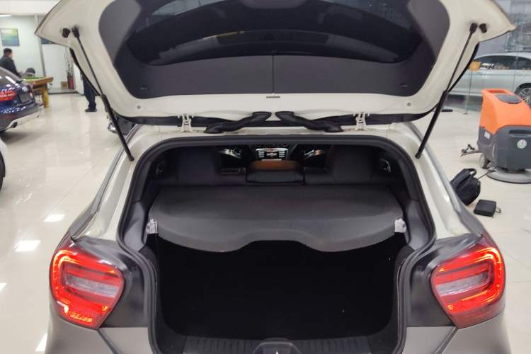 Used Mercedes-Benz A AMG 2014 AMG A 45 4MATIC Trunk