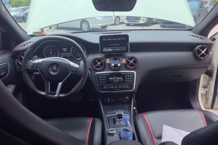 Used Mercedes-Benz A AMG 2014 AMG A 45 4MATIC Center Console