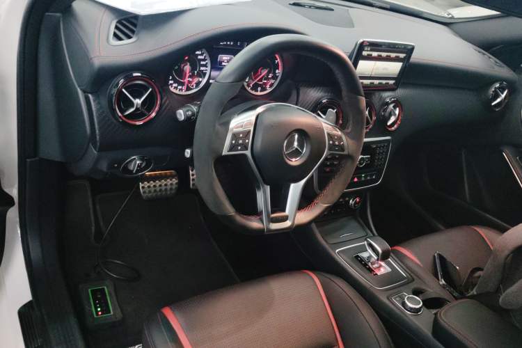 Used Mercedes-Benz A AMG 2014 AMG A 45 4MATIC Center Console