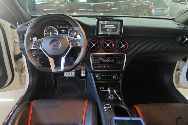 Used Mercedes-Benz A AMG 2014 AMG A 45 4MATIC Center Console