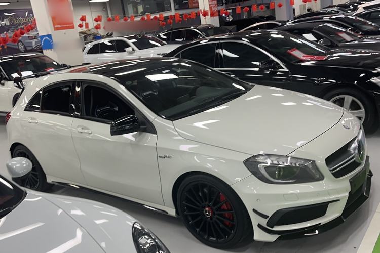 Used Mercedes-Benz A AMG 2014 AMG A 45 4MATIC Exterior 2