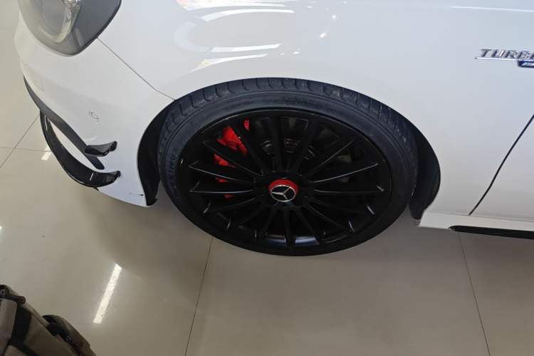 Used Mercedes-Benz A AMG 2014 AMG A 45 4MATIC Exterior 4