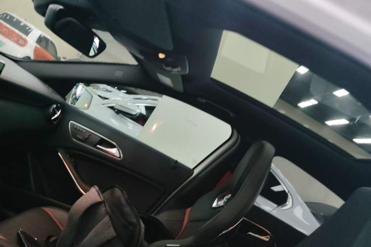 Used Mercedes-Benz A AMG 2014 AMG A 45 4MATIC Headliner