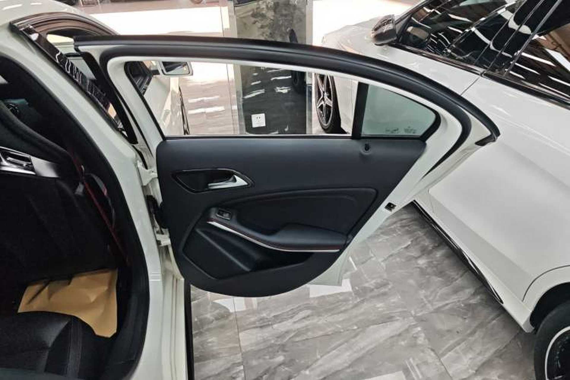 Used Mercedes-Benz A AMG 2014 AMG A 45 4MATIC Interior 6