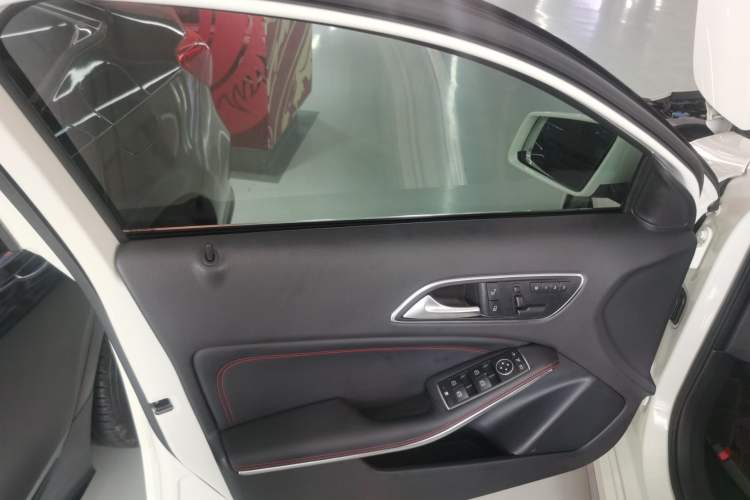 Used Mercedes-Benz A AMG 2014 AMG A 45 4MATIC Interior 7