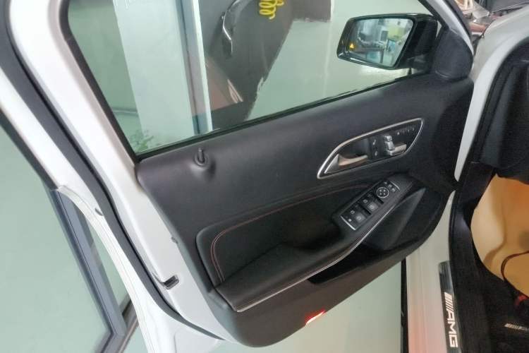 Used Mercedes-Benz A AMG 2014 AMG A 45 4MATIC Interior 7