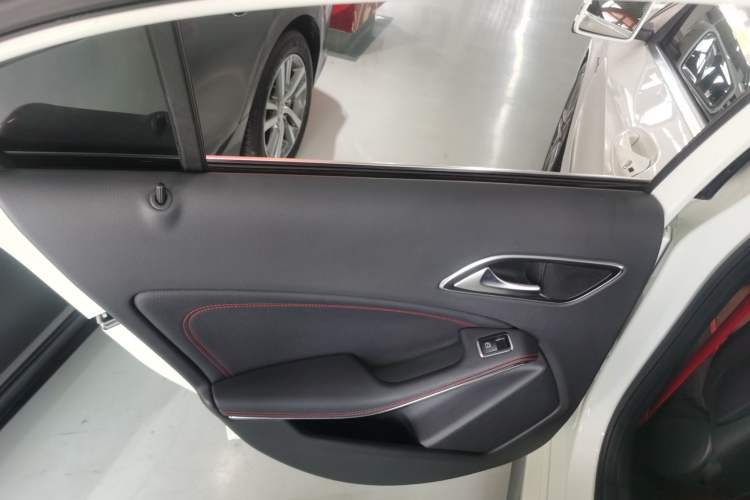 Used Mercedes-Benz A AMG 2014 AMG A 45 4MATIC Interior 8