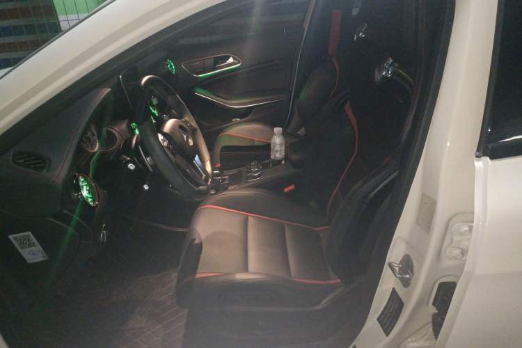 Used Mercedes-Benz A AMG 2014 AMG A 45 4MATIC Left Front Seat