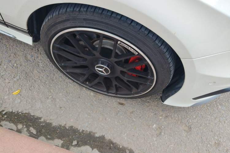 Used Mercedes-Benz A AMG 2014 AMG A 45 4MATIC Right Front Wheel Hub