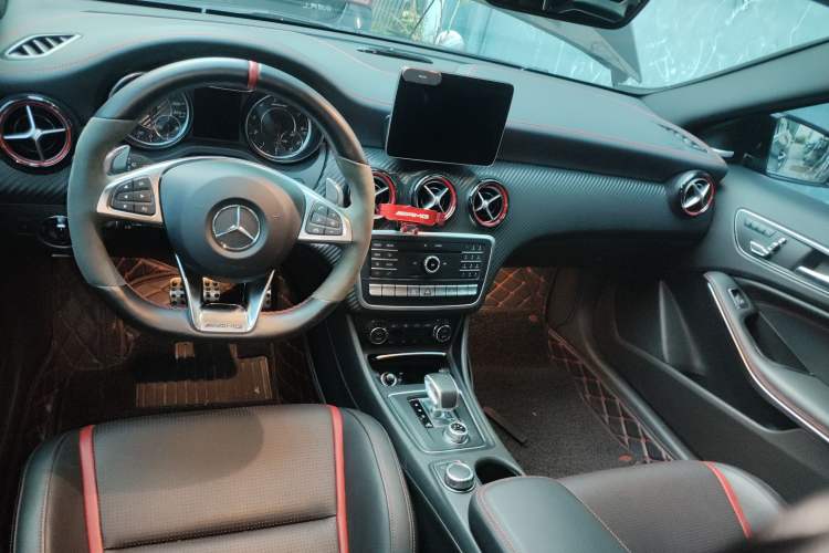 Used Mercedes-Benz A AMG 2016 AMG A 45 4MATIC Center Console