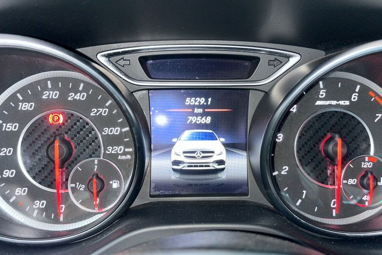 Used Mercedes-Benz A AMG 2016 AMG A 45 4MATIC Odometer Close Up