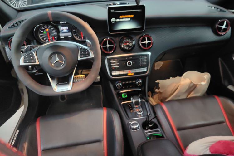 Used Mercedes-Benz A AMG 2016 AMG A 45 4MATIC Center Console