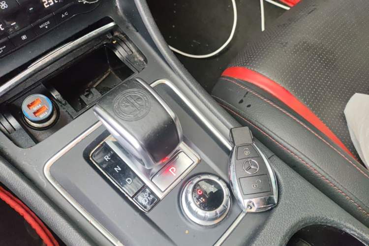 Used Mercedes-Benz A AMG 2016 AMG A 45 4MATIC Gear Lever