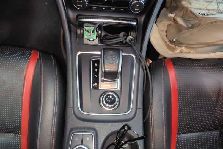 Used Mercedes-Benz A AMG 2016 AMG A 45 4MATIC Gear Lever