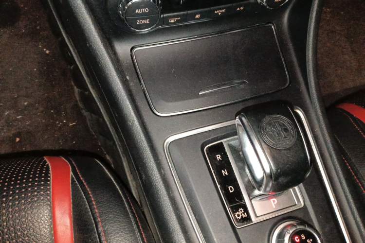 Used Mercedes-Benz A AMG 2016 AMG A 45 4MATIC Gear Lever