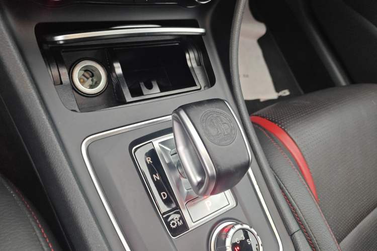 Used Mercedes-Benz A AMG 2016 AMG A 45 4MATIC Gear Lever