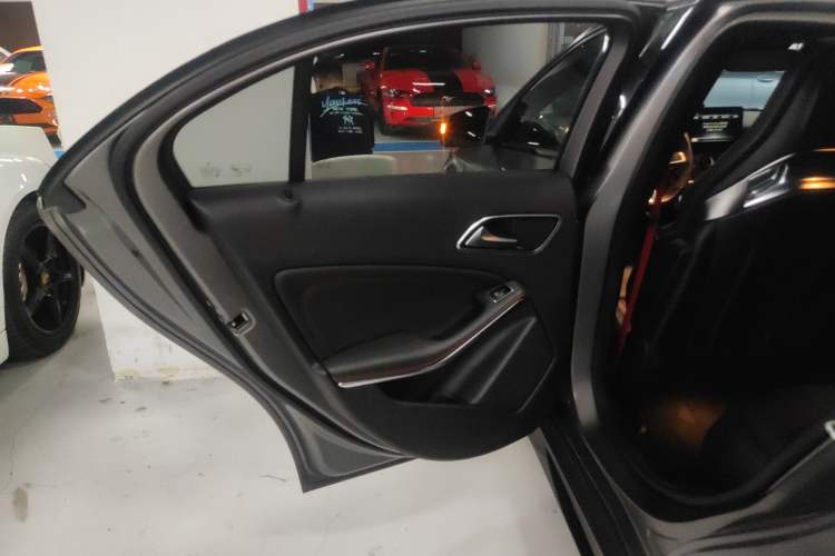 Used Mercedes-Benz A AMG 2016 AMG A 45 4MATIC Interior 8