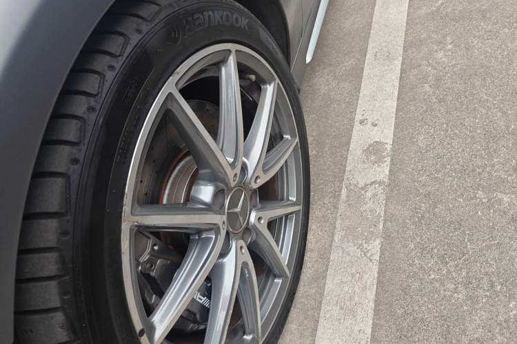 Used Mercedes-Benz A AMG 2016 AMG A 45 4MATIC Left Front Wheel Hub