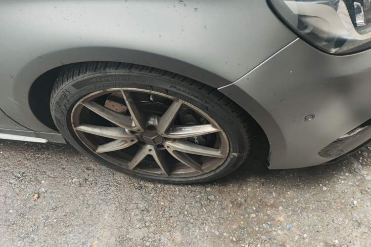 Used Mercedes-Benz A AMG 2016 AMG A 45 4MATIC Right Front Wheel Hub