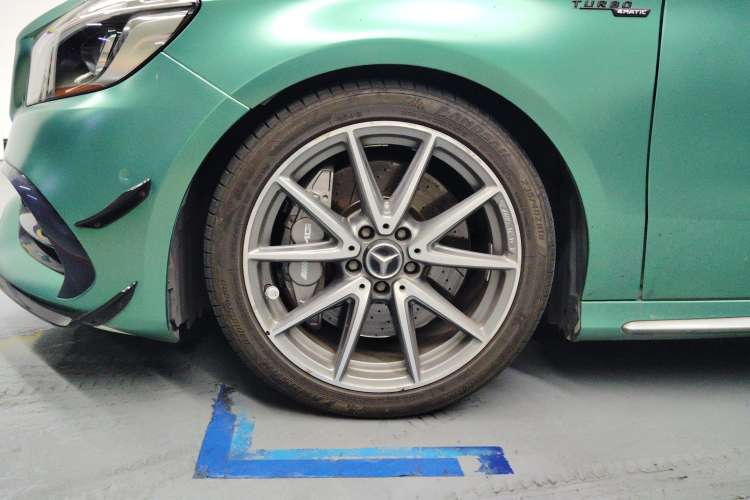 Used Mercedes-Benz A AMG 2016 AMG A 45 4MATIC Left Front Wheel Hub