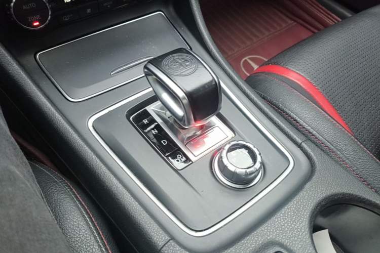 Used Mercedes-Benz A AMG 2016 AMG A 45 4MATIC Gear Lever
