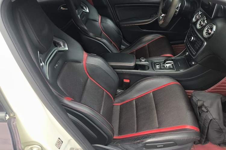 Used Mercedes-Benz A AMG 2016 AMG A 45 4MATIC Right Front Seat