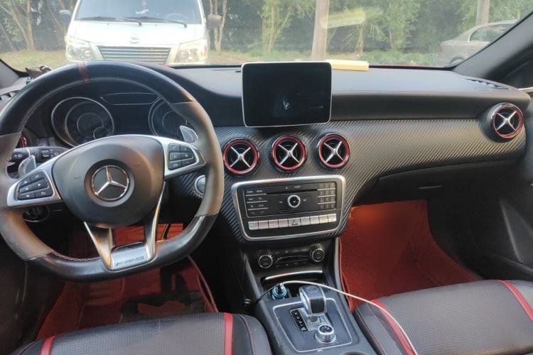 Used Mercedes-Benz A AMG 2016 AMG A 45 4MATIC Center Console