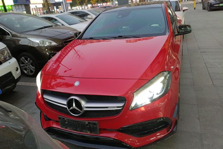 Used Mercedes-Benz A AMG 2016 AMG A 45 4MATIC Exterior 1
