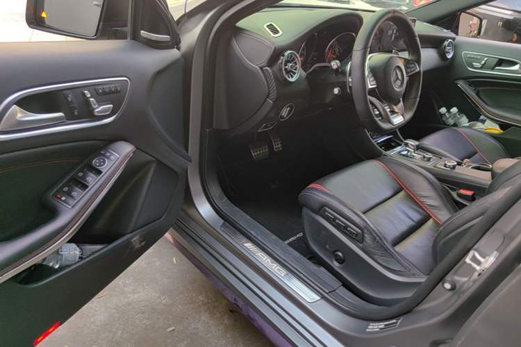 Used Mercedes-Benz A AMG 2016 AMG A 45 4MATIC Championship Edition Driver Seat