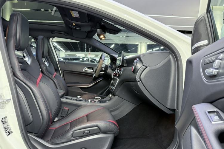 Used Mercedes-Benz A AMG 2016 AMG A 45 4MATIC Interior 4
