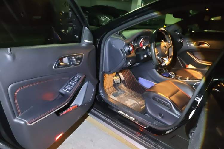 Used Mercedes-Benz A AMG 2017 Facelifted AMG A 45 4MATIC Driver Seat