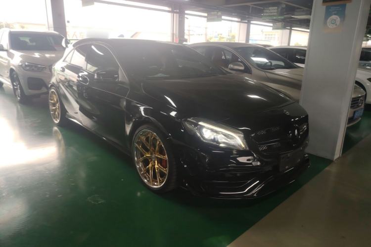 Used Mercedes-Benz A AMG 2017 Facelifted AMG A 45 4MATIC Exterior 2